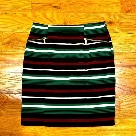 Michael Kors Mini Skirt - Picture 1 of 5